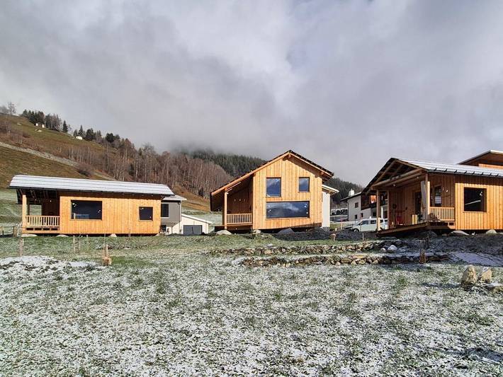 Ferienwohnung für 4 Personen, mit Balkon und Terrasse sowie Garten und Ausblick