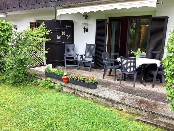 Ganze Ferienwohnung, Ferienwohnung Reckzeh - Ferienwohnung Reckzeh 63 qm mit Terrasse und separatem Schlafzimmer in Bad Endorf, Chiemsee
