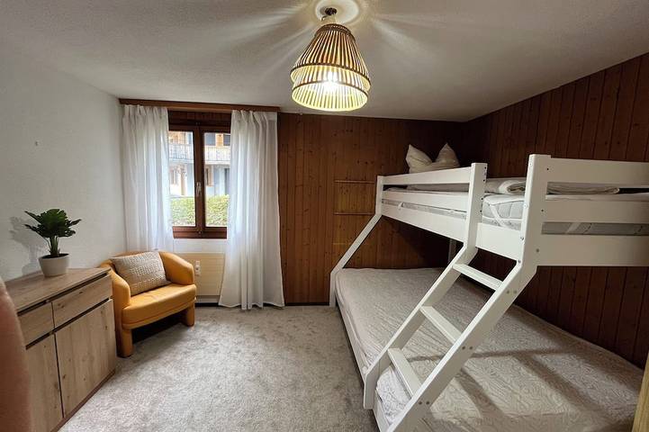 Ferienhaus für 6 Personen, mit Balkon und Whirlpool sowie Garten in Nidwalden - 4