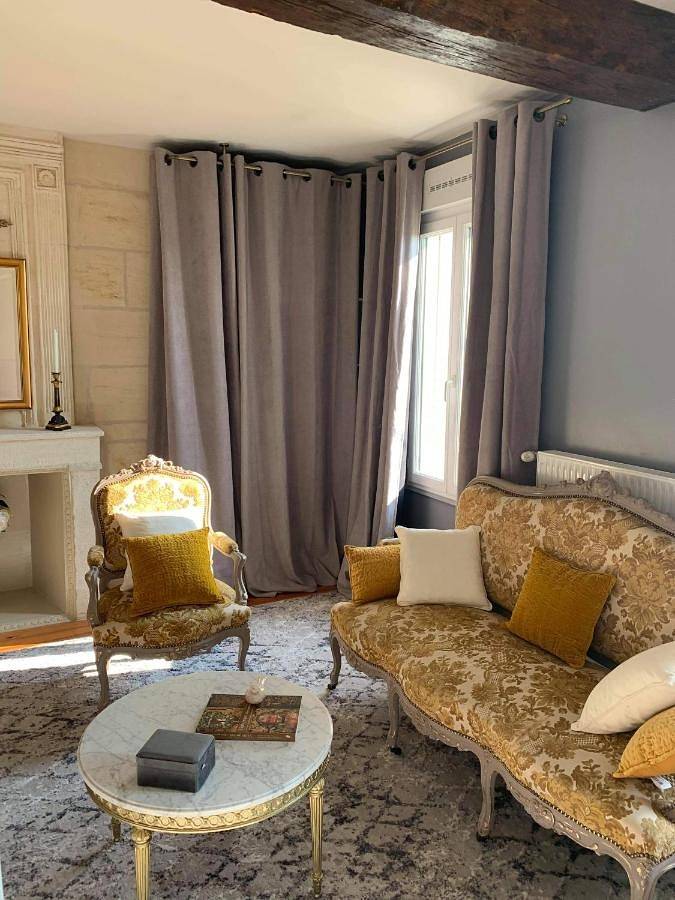 Chambre Bordeaux, piscine et spa in Lugon-et-l'Île-du-Carnay, Région de Libourne