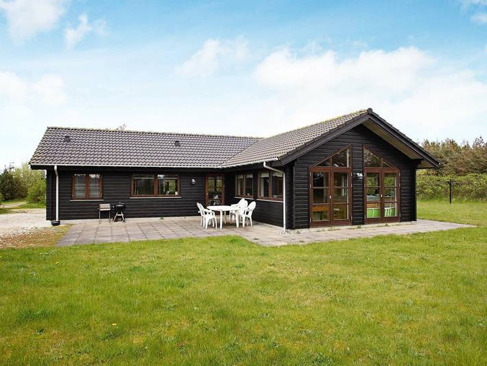 Ferienhaus für 8 Personen, mit Terrasse und Sauna in Nr. Lyngby