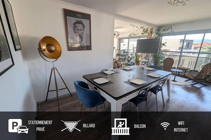 Appartement de vacances pour 6 personnes, avec balcon et jacuzzi