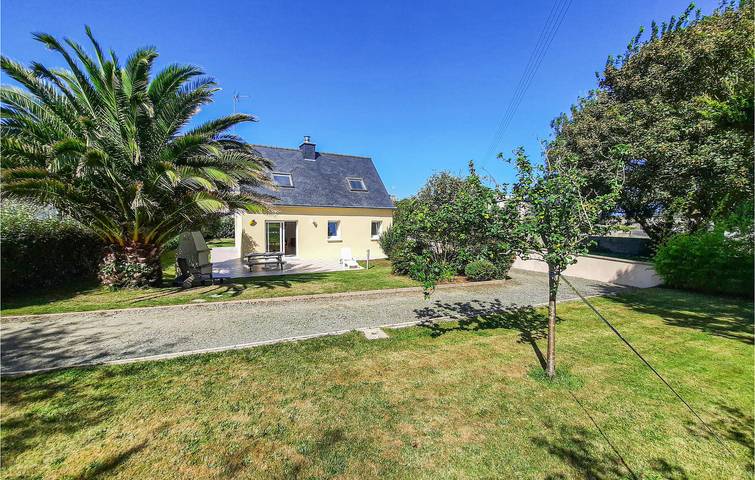 Location de vacances pour 6 personnes, avec terrasse et jardin à Plouguerneau - 4
