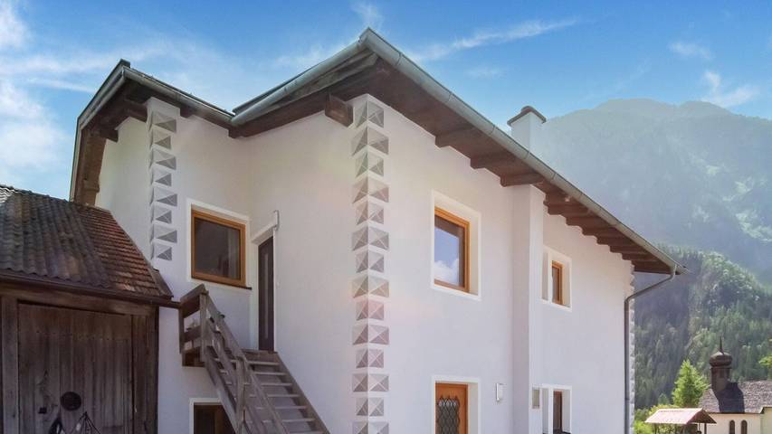 Vakantiehuis voor 10 personen, met tuin en balkon in Oetz