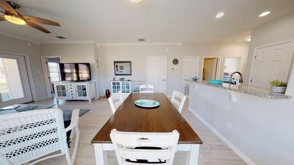Vacation Home for 4 Guests in Port Aransas, Mustang Island, Picture 3