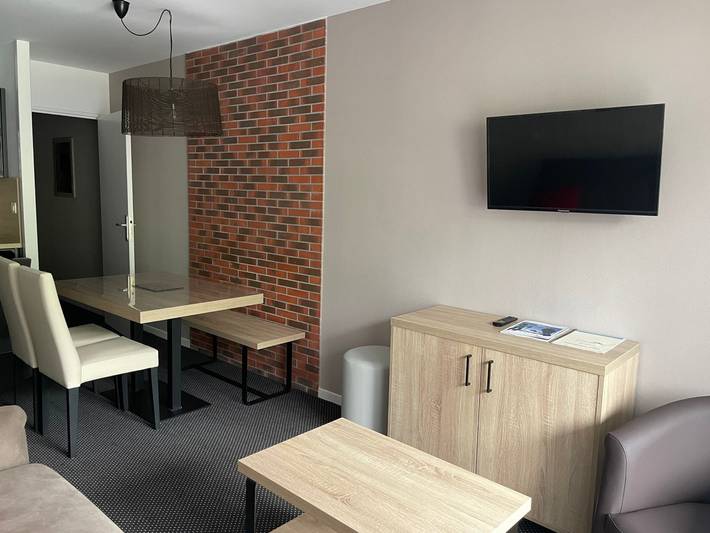 Gîte pour 4 personnes, avec Piscine dans Gourette - 3