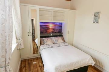 Cottage for 6 People in Castlebar, County Mayo, Photo 4