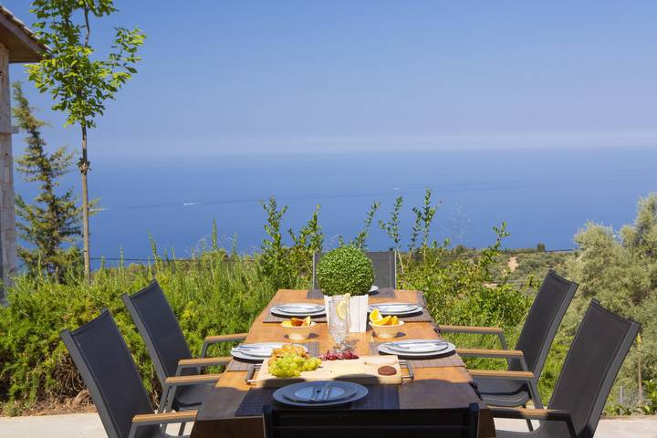 Villa de luxe avec vue sur la mer,à proximité du célèbre Porto Katsiki in Grèce