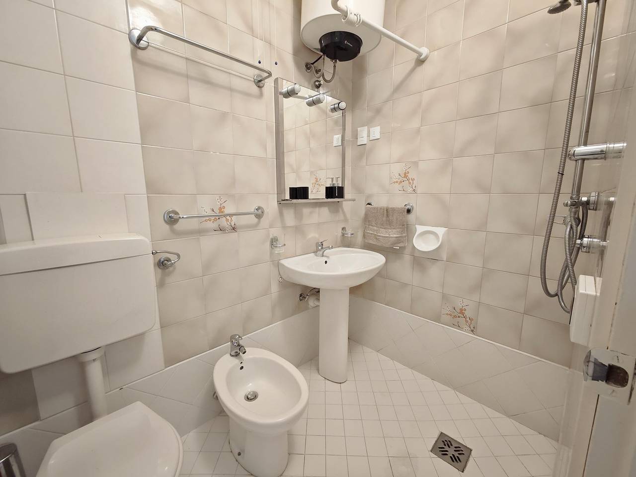 Entire apartment, Cam - Lignano Sabbiadoro in Ufficio 5, Lignano Sabbiadoro