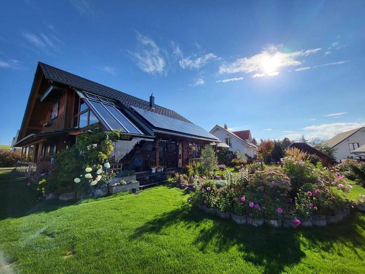 Ferienhaus für 6 Personen, mit Terrasse und Garten sowie Sauna und Ausblick in Höchenschwand