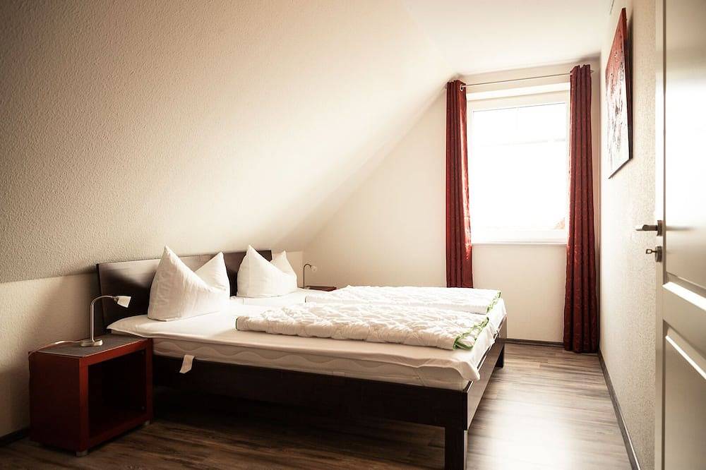 Nordseeküste, Charmantes Friesenhaus am alten Deich mit Sauna, Kamin  für 2-8 P. in Hooksiel, Wangerland