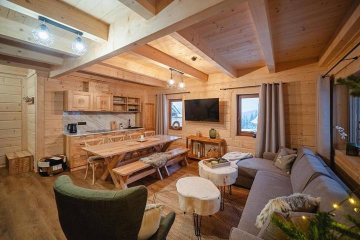 Apartament wakacyjny dla 10 osób, z balkon i sauna oraz ogród, zwierzęta dozwolone w Witów