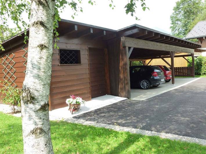 Ganze Ferienwohnung, Ferienwohnung mit Balkon und Grill in idyllischer Lage in Strobl, Bezirk Salzburg-Umgebung