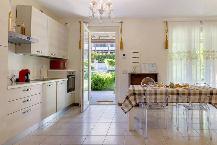 Ferienwohnung für 4 Personen, mit Garten und Kinderpool, mit Haustier