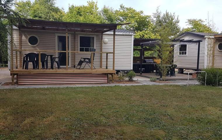 Location de vacances pour 4 personnes, avec bassin pour enfant et vue ainsi que piscine et jardin, animaux acceptés à Vouzon - 3