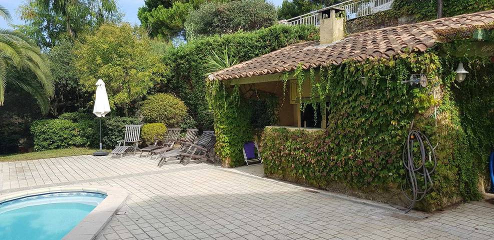 Gîte pour 11 personnes, avec piscine ainsi que terrasse et jardin à Portiragnes - 2