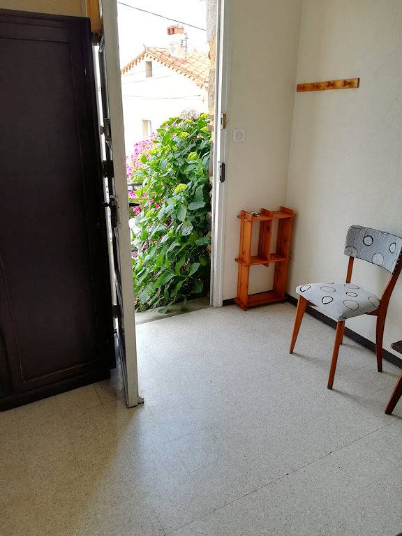 Gîte pour 4 personnes, avec terrasse, animaux acceptés dans Plage de l'Oli (Port-Vendres) - 4