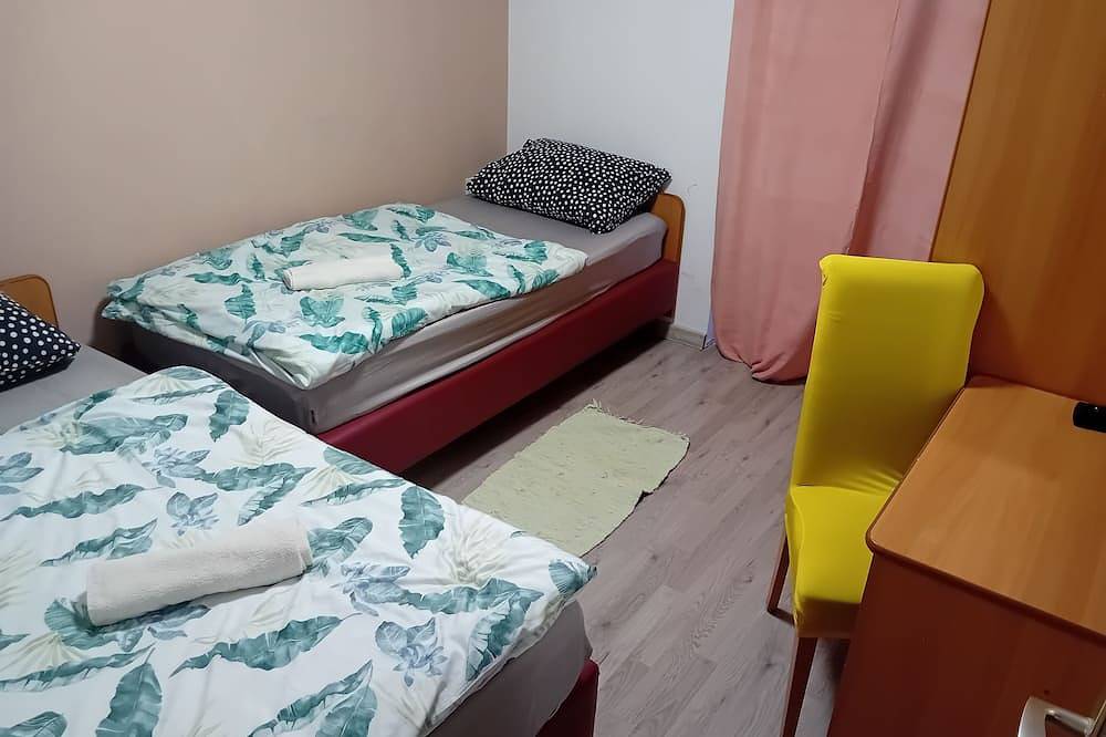 House  Ivano ,for 2-12 people , Holiday home in Rudanovac, Lacs de Plitvice