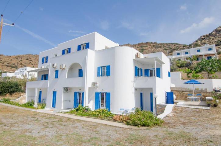 Appart’hôtel pour 2 personnes, avec Terrasse et Jardin