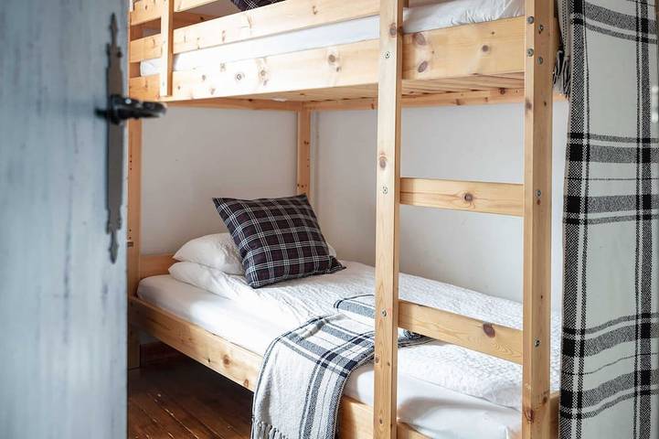 Aterpea, accommodation space for 12 guests at Amaloka Holiday Home. in Trucios-Turtzioz, Cordillera Cantábrica