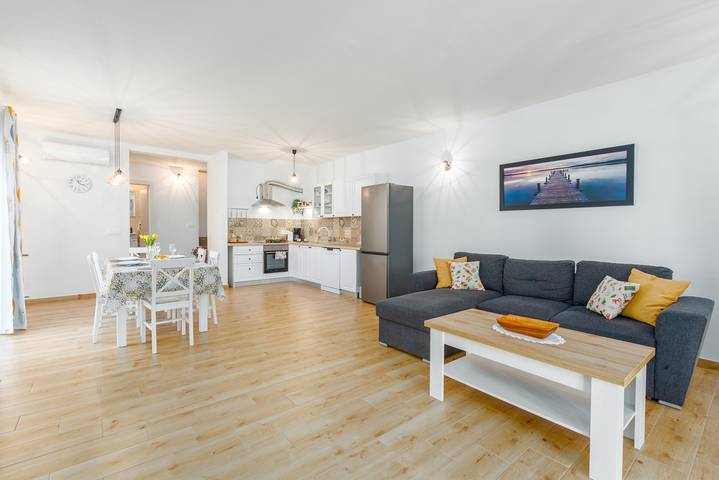 Ferienhaus für 4 Personen, mit Pool und Garten in Porec und Umgebung