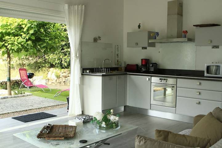 Location de vacances pour 2 personnes, avec jardin à Eccica-Suarella - 4