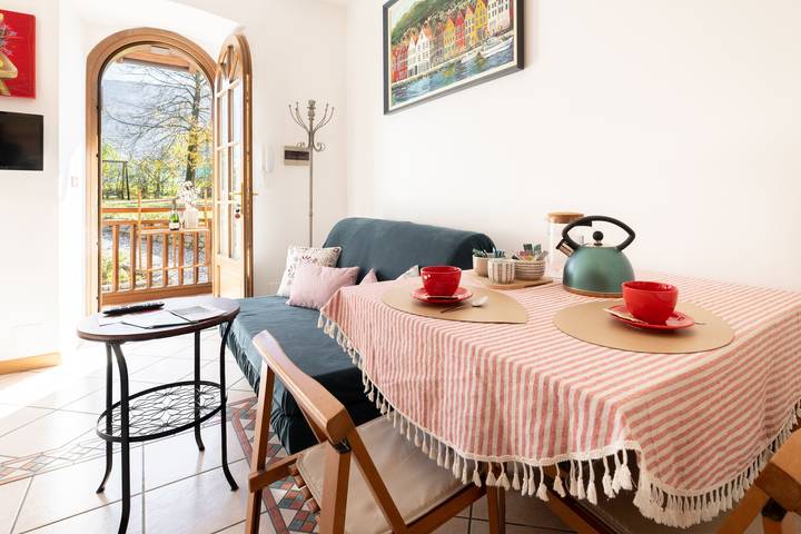 Appartamento per 4 persone, con balcone a Comano Terme