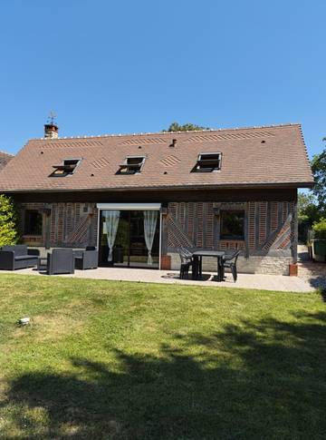Gîte pour 4 personnes, avec jardin et terrasse dans Parc naturel régional des Boucles de la Seine Normande