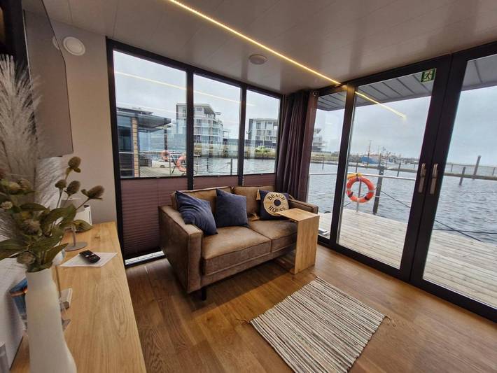 Boot für 4 Personen, mit Sauna und Ausblick sowie Terrasse an der Kieler Bucht