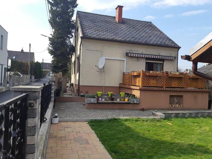 Ferienwohnung für 4 Personen, mit Garten und Terrasse, mit Haustier