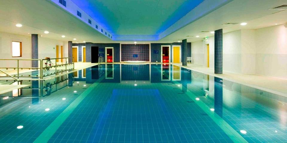 Hôtel pour 2 personnes, avec Jacuzzi et Jardin ainsi que Piscine et Sauna à Limerick