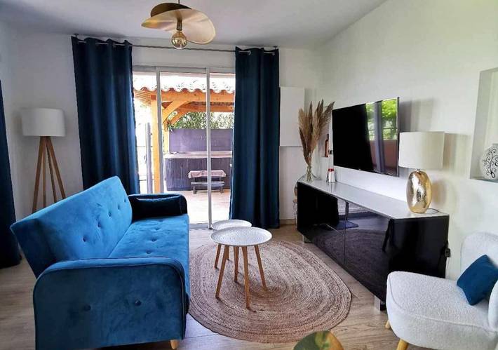 Gîte pour 2 personnes, avec terrasse et vue à Tanneron - 2