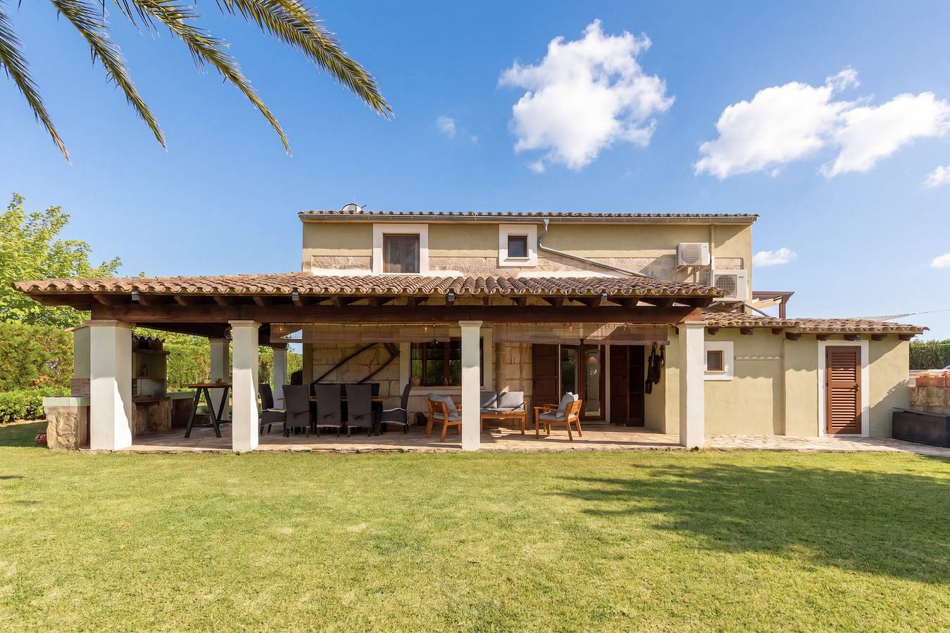 Ferienvilla Can Corro mit Bergblick, Wlan, Klimaanlage, Pool, Garten und Terrasse in Alcúdia, Mallorca Norden