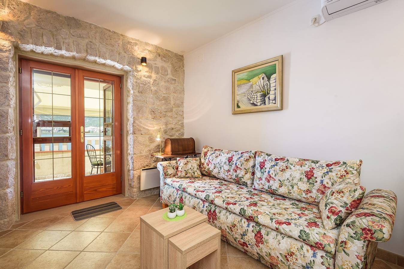 Ganze Wohnung, Apartment Jadranka mit Meerblick in Rogotin in Rogotin, Dubrovnik-Neretva