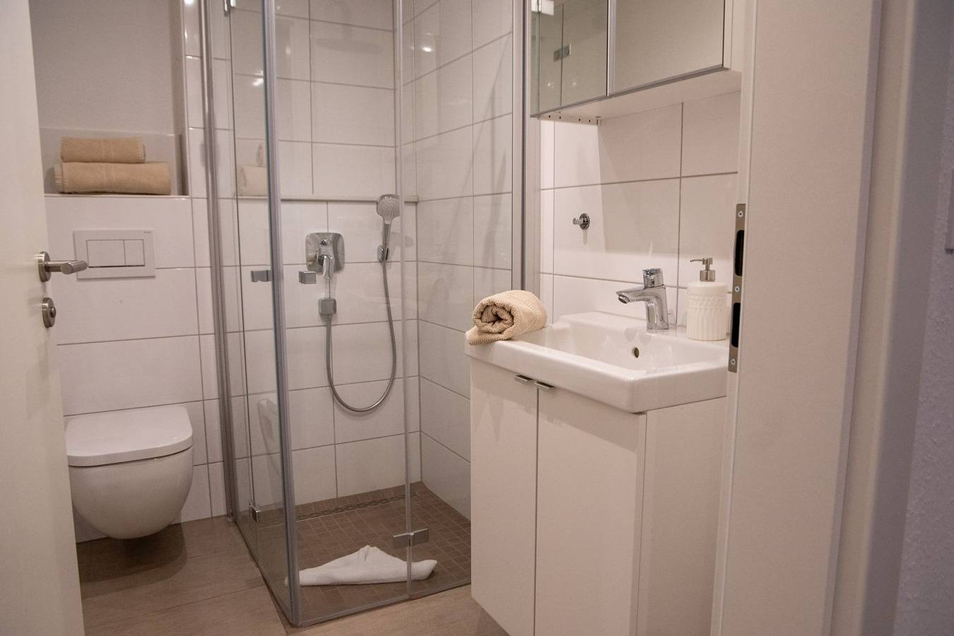 Ferienhaus Seestern mit moderner Ausstattung und eingezäuntem Garten in Cuxhaven, Cuxland