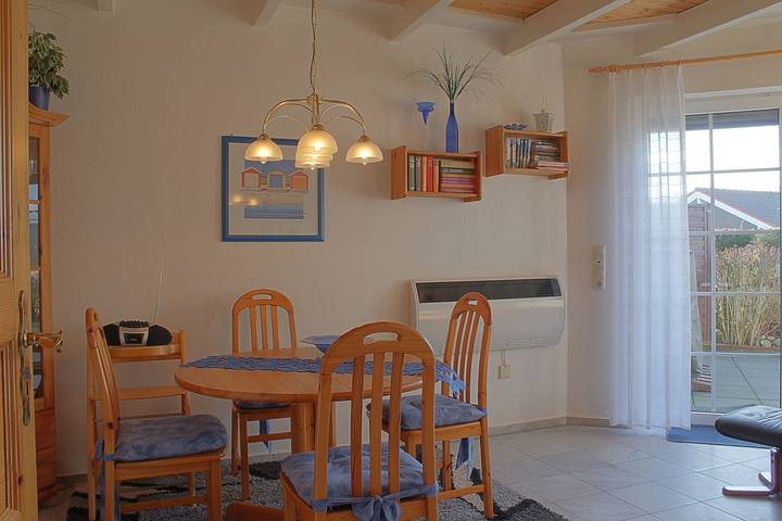 Ferienhaus für 4 Personen, mit Terrasse und Garten an der Wurster Nordseeküste - 3