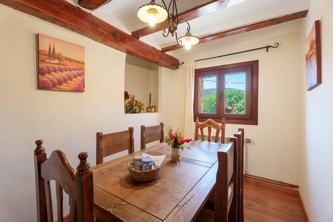 Landhuis 'Casa Antiga 15' met uitzicht op de bergen, gedeeld zwembad en Wi-Fi in Los Santos (Valencia), Castielfabib