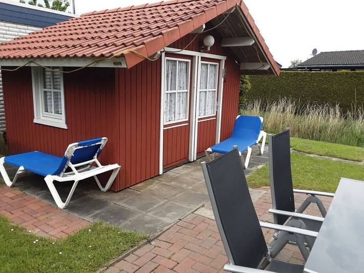 Ferienhaus für 10 Personen, mit Terrasse und Garten in Butjadingen - 3