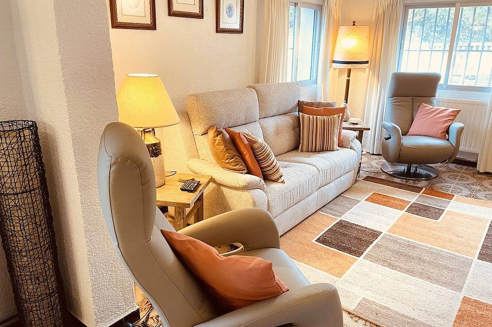 Private Villa mit Pool in der Nähe des Golfplatzes, kurze Fahrt zum Strand in Dénia, Costa Blanca