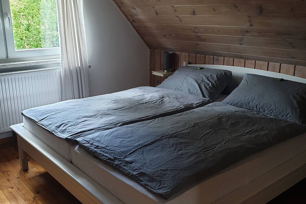 Holiday home \"Unterm Apfelbaum\" / boat tour / bike tours, everything is possible / 140 € per night in Ragow, Lübbenau