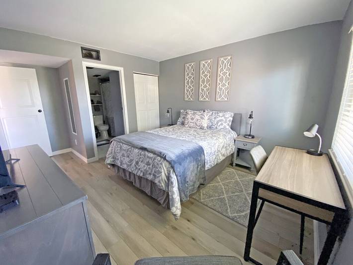 Apartment for 6 people, with yard and pool as well as hot tub in St. Augustine