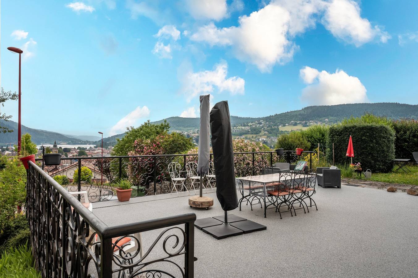 Ganzes Studio, Studio Margeriaz mit Wlan: Panoramablick auf die Stadt und den See in Gérardmer, Regionaler Naturpark Belchen der Vogesen
