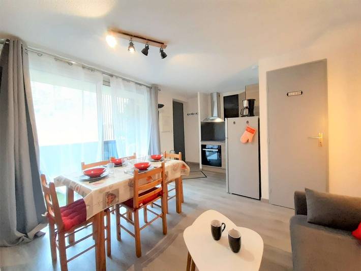 Gîte pour 6 personnes, avec Balcon à Vignec - 4