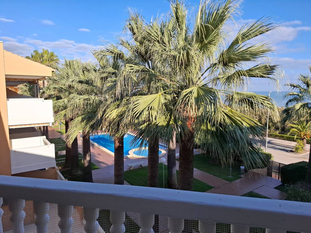 Ganze Wohnung, Wohnung Stella, 1. Reihe Meerblick und Palmen in Piles, Costa de Valencia