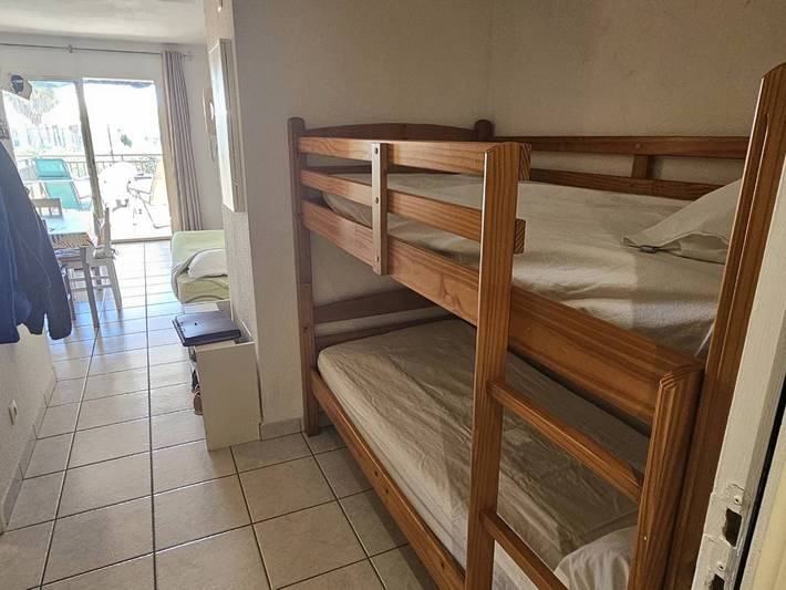 Appartement entier, Studio Confortable à Climatiseur, Piscine Résidentielle in Sari-Solenzara, Arrondissement de Sartène