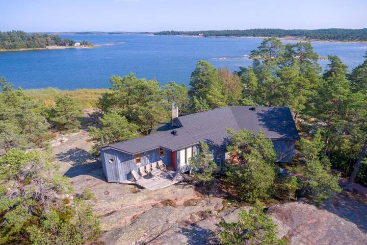Hus för 4 Personer, med Terass samt Trädgård och Bastu och Utsikt på Åland