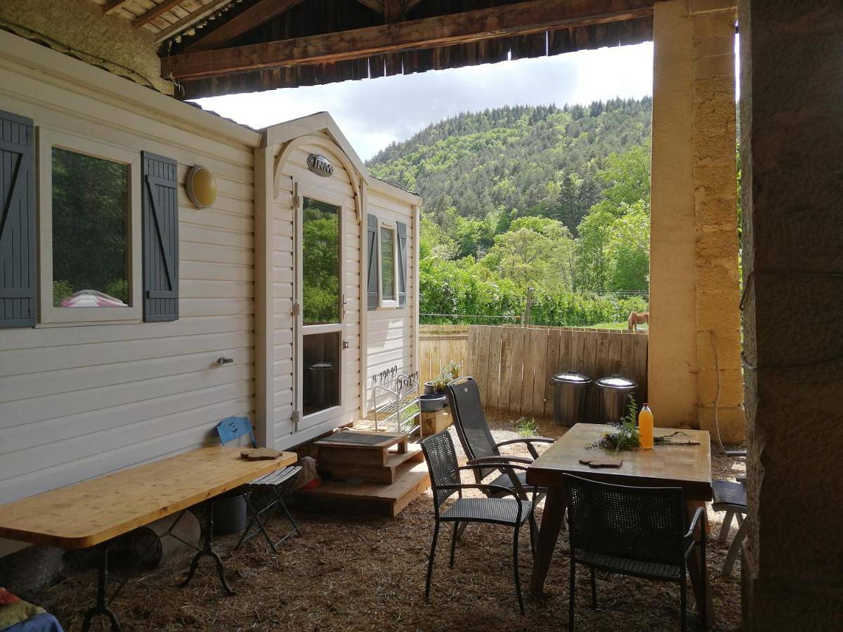 Mobilhome Ferme équestre La Mouillère in Chalabre, Région de Limoux