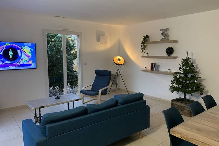 Location de vacances pour 6 personnes, avec jardin à Villeveyrac - 3