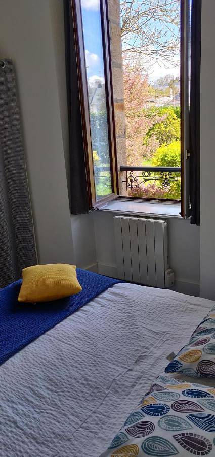 Appartement entier, One-Bedroom Apartment in Lannion, Ceinture Dorée