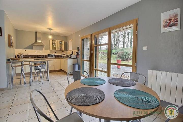 Gîte pour 4 personnes, avec jardin et terrasse